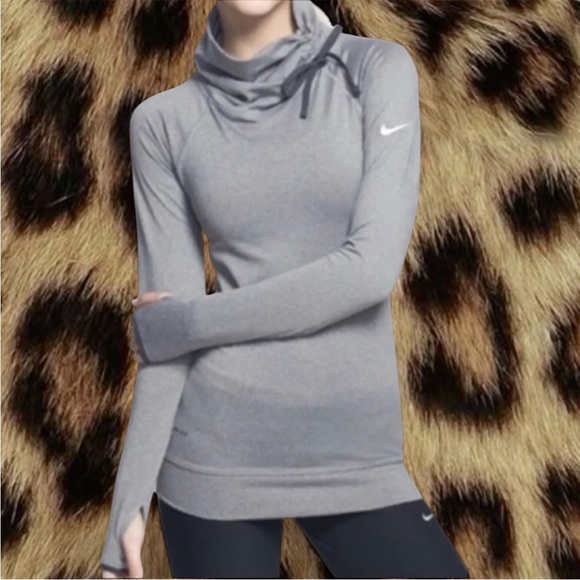NIKE Dri-fit Sweater - Picture 1 of 7